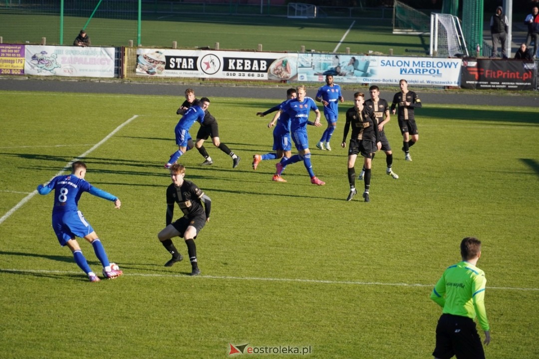 Narew Ostrołęka - PAF Płońsk 2:1 [19.10.2024] - zdjęcie #61 - eOstroleka.pl