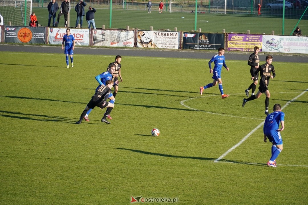 Narew Ostrołęka - PAF Płońsk 2:1 [19.10.2024] - zdjęcie #53 - eOstroleka.pl
