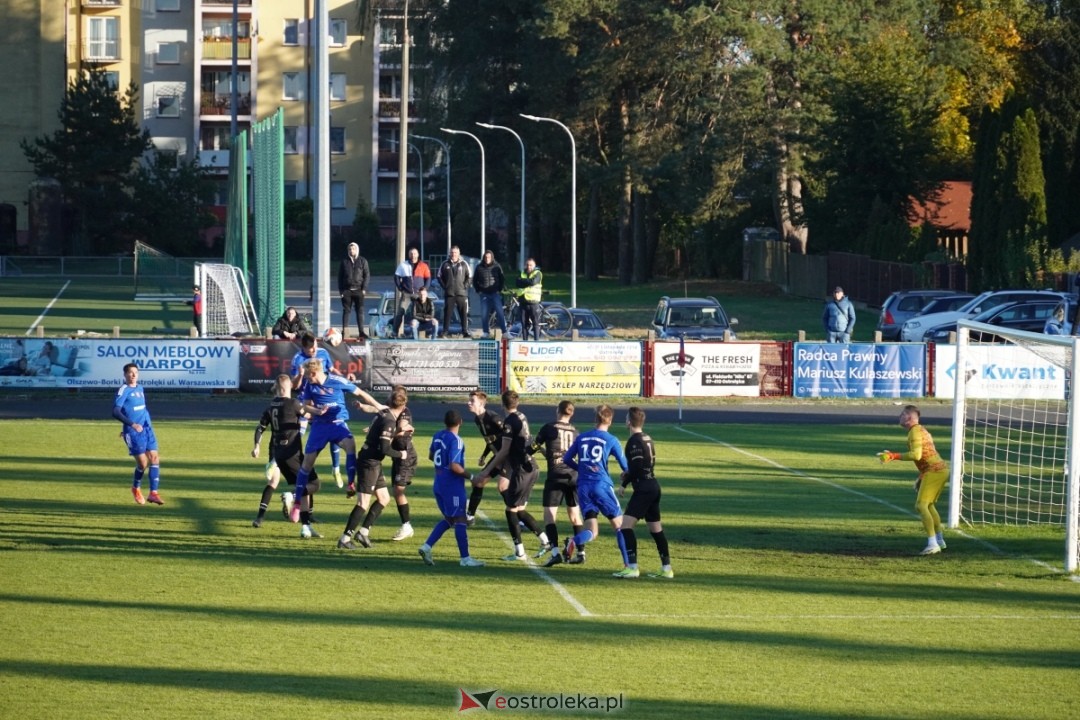 Narew Ostrołęka - PAF Płońsk 2:1 [19.10.2024] - zdjęcie #32 - eOstroleka.pl