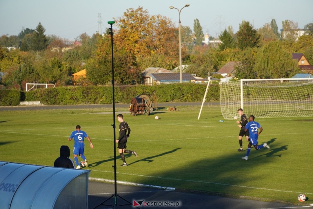 Narew Ostrołęka - PAF Płońsk 2:1 [19.10.2024] - zdjęcie #18 - eOstroleka.pl