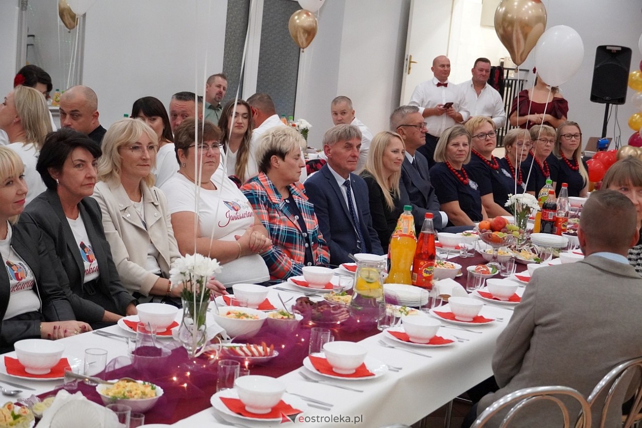 Spotkanie  kulturą malowane - kultywowanie zwyczajów i muzyki biesiadnej  [20.10.2024] - zdjęcie #133 - eOstroleka.pl