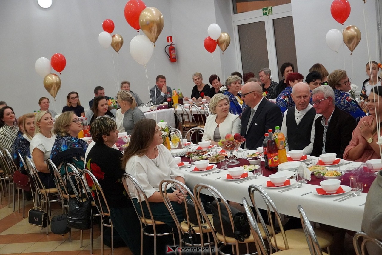 Spotkanie  kulturą malowane - kultywowanie zwyczajów i muzyki biesiadnej  [20.10.2024] - zdjęcie #129 - eOstroleka.pl