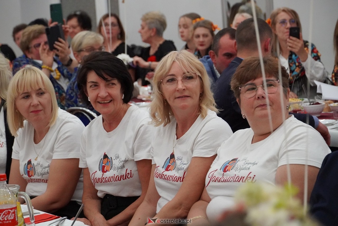Spotkanie  kulturą malowane - kultywowanie zwyczajów i muzyki biesiadnej  [20.10.2024] - zdjęcie #110 - eOstroleka.pl