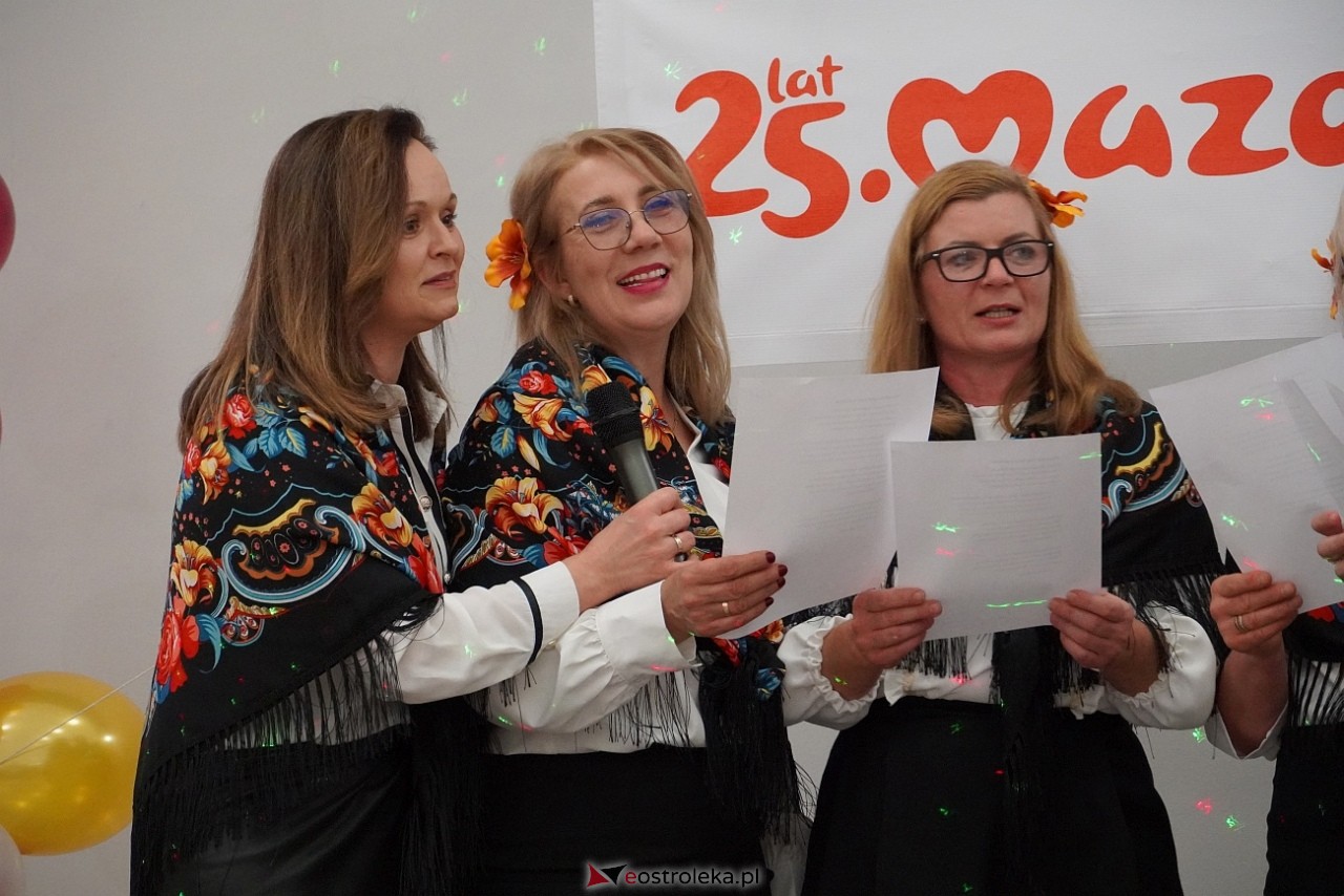 Spotkanie  kulturą malowane - kultywowanie zwyczajów i muzyki biesiadnej  [20.10.2024] - zdjęcie #103 - eOstroleka.pl