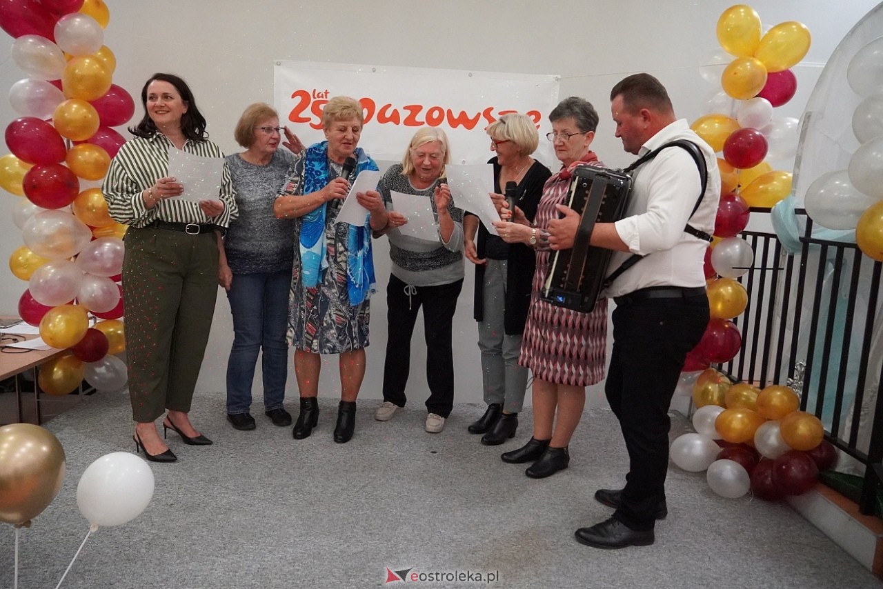Spotkanie  kulturą malowane - kultywowanie zwyczajów i muzyki biesiadnej  [20.10.2024] - zdjęcie #83 - eOstroleka.pl