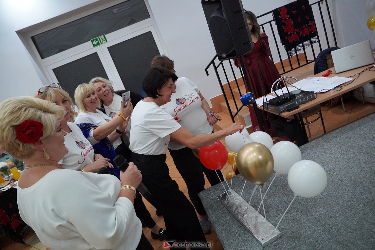 Spotkanie  kulturą malowane - kultywowanie zwyczajów i muzyki biesiadnej  [20.10.2024] - zdjęcie #82 - eOstroleka.pl