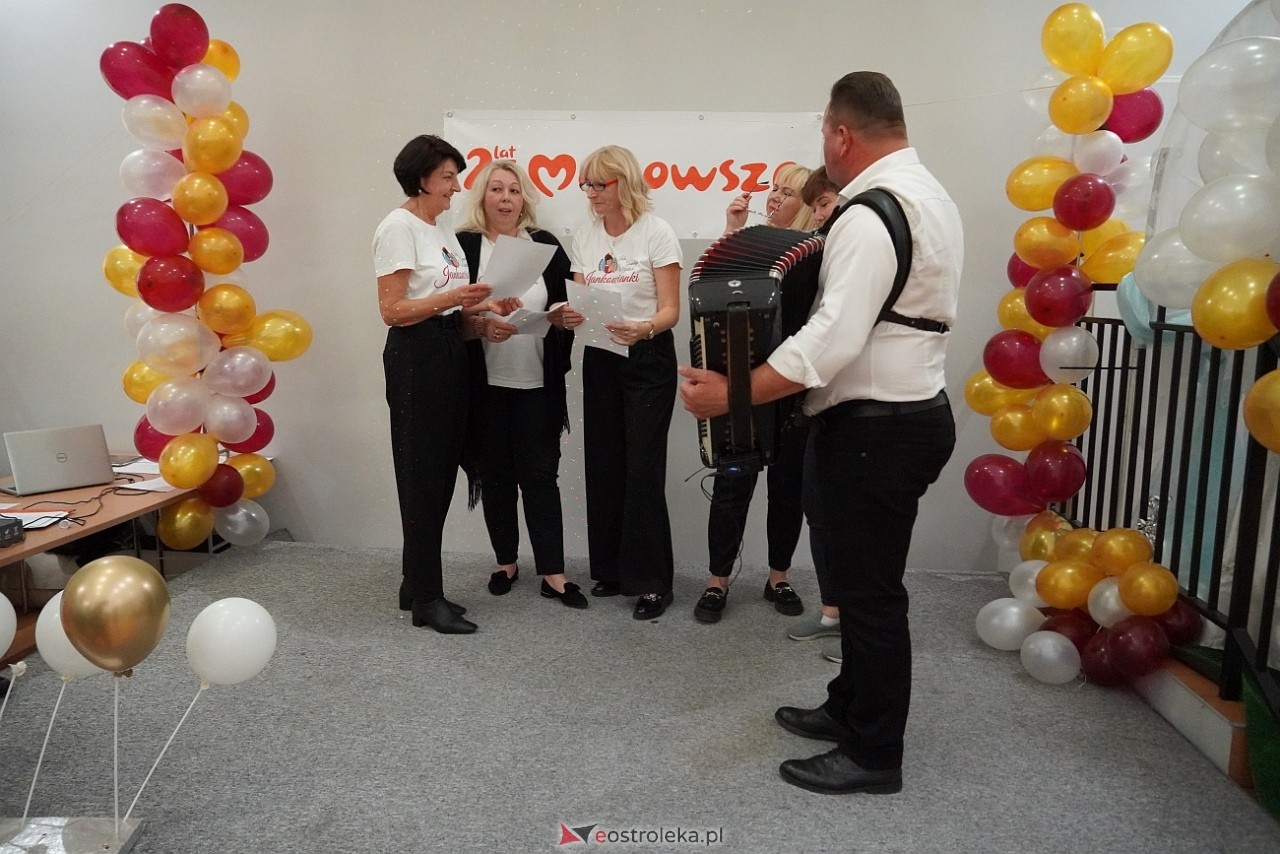 Spotkanie  kulturą malowane - kultywowanie zwyczajów i muzyki biesiadnej  [20.10.2024] - zdjęcie #81 - eOstroleka.pl