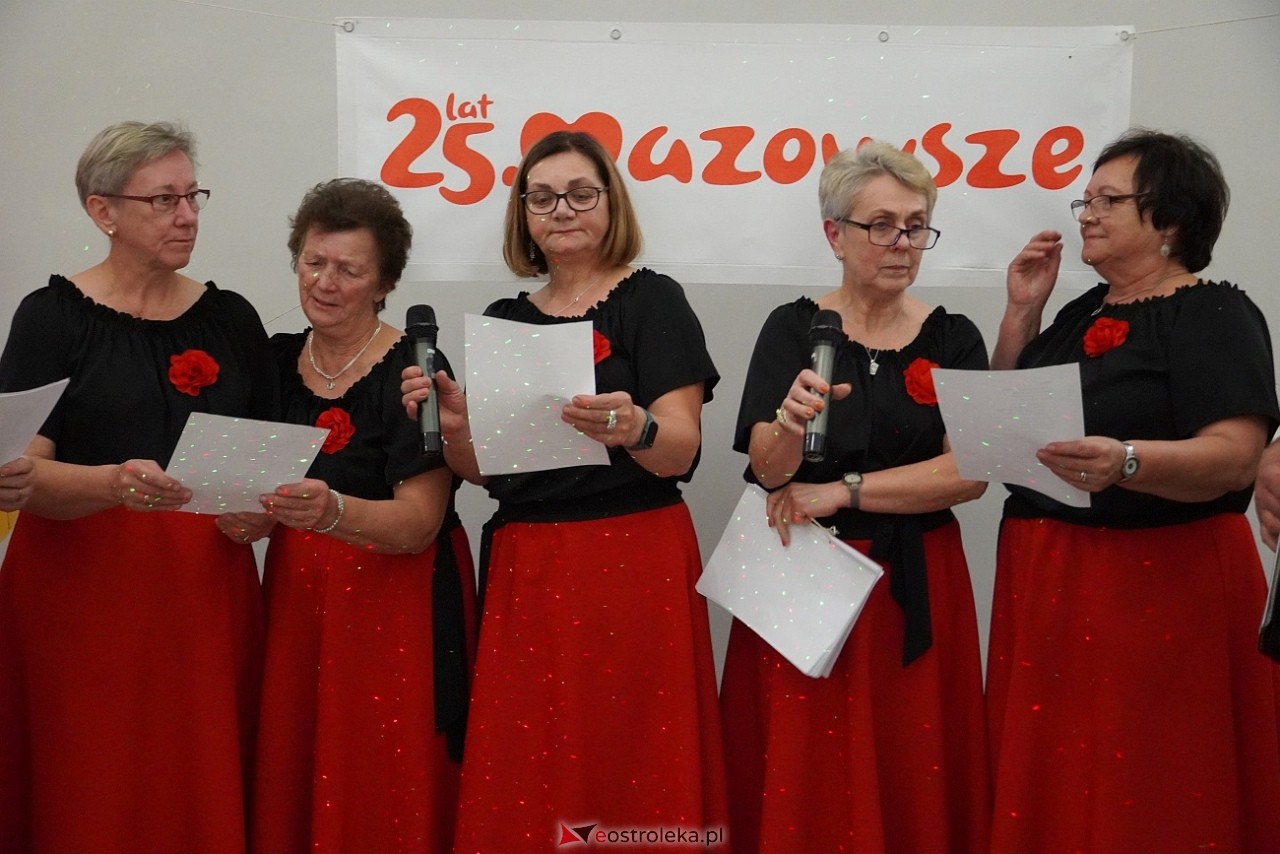 Spotkanie  kulturą malowane - kultywowanie zwyczajów i muzyki biesiadnej  [20.10.2024] - zdjęcie #71 - eOstroleka.pl
