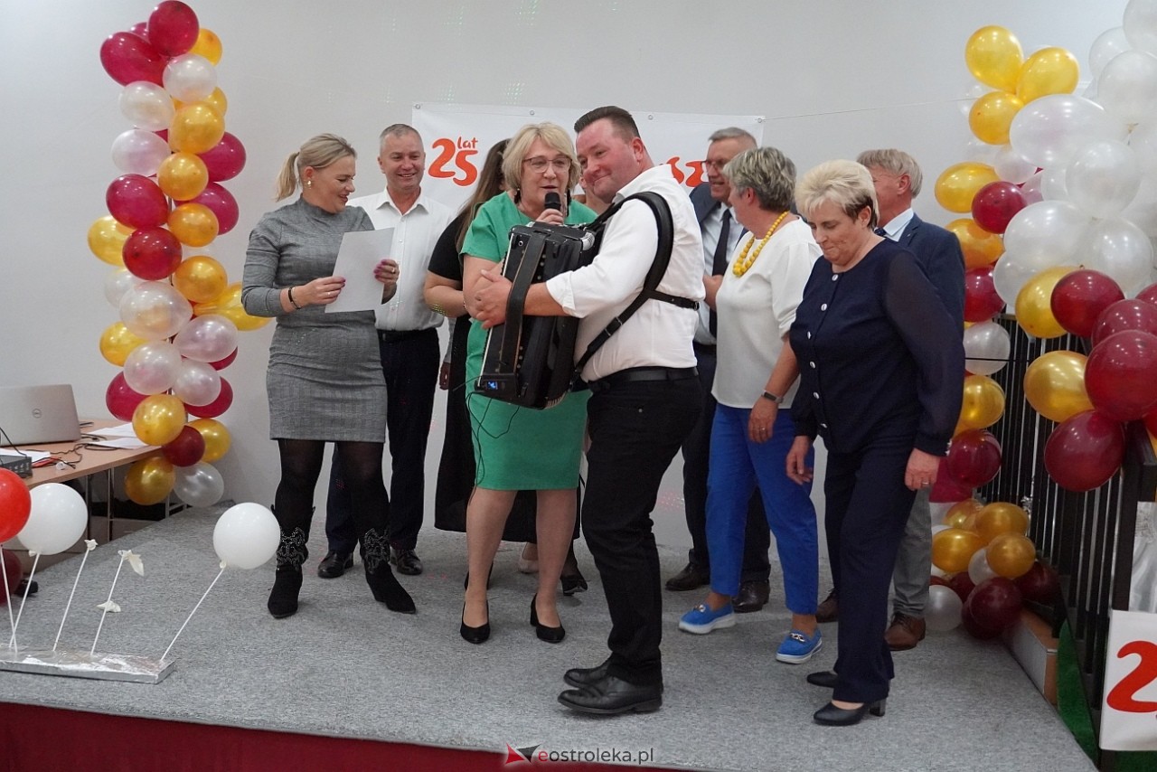 Spotkanie  kulturą malowane - kultywowanie zwyczajów i muzyki biesiadnej  [20.10.2024] - zdjęcie #65 - eOstroleka.pl