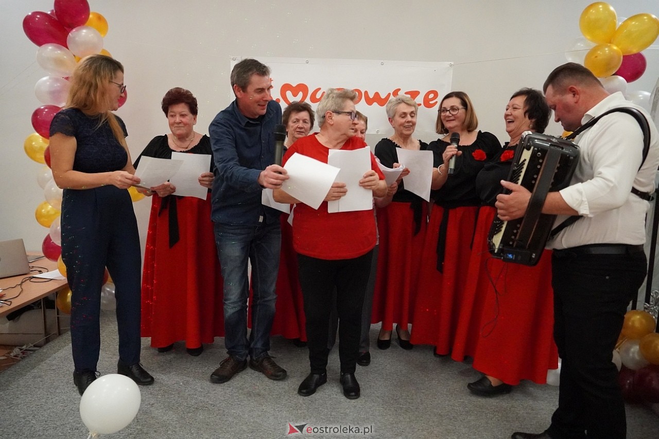 Spotkanie  kulturą malowane - kultywowanie zwyczajów i muzyki biesiadnej  [20.10.2024] - zdjęcie #51 - eOstroleka.pl