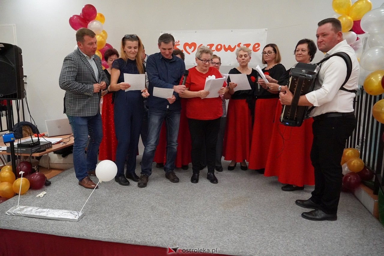 Spotkanie  kulturą malowane - kultywowanie zwyczajów i muzyki biesiadnej  [20.10.2024] - zdjęcie #49 - eOstroleka.pl