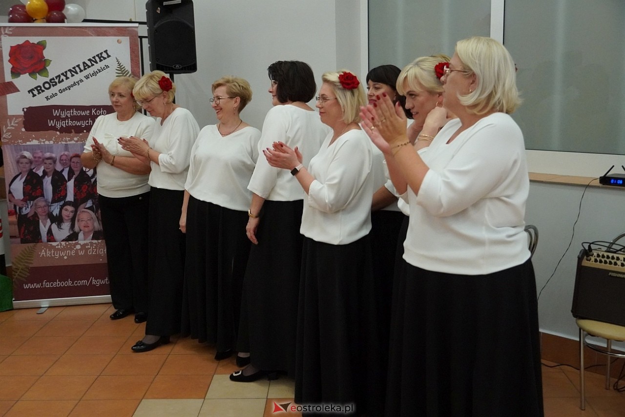 Spotkanie  kulturą malowane - kultywowanie zwyczajów i muzyki biesiadnej  [20.10.2024] - zdjęcie #38 - eOstroleka.pl