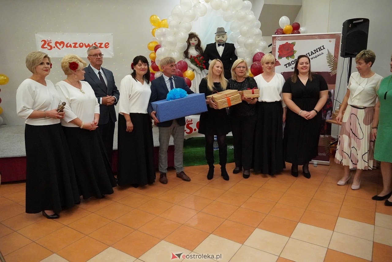 Spotkanie  kulturą malowane - kultywowanie zwyczajów i muzyki biesiadnej  [20.10.2024] - zdjęcie #31 - eOstroleka.pl