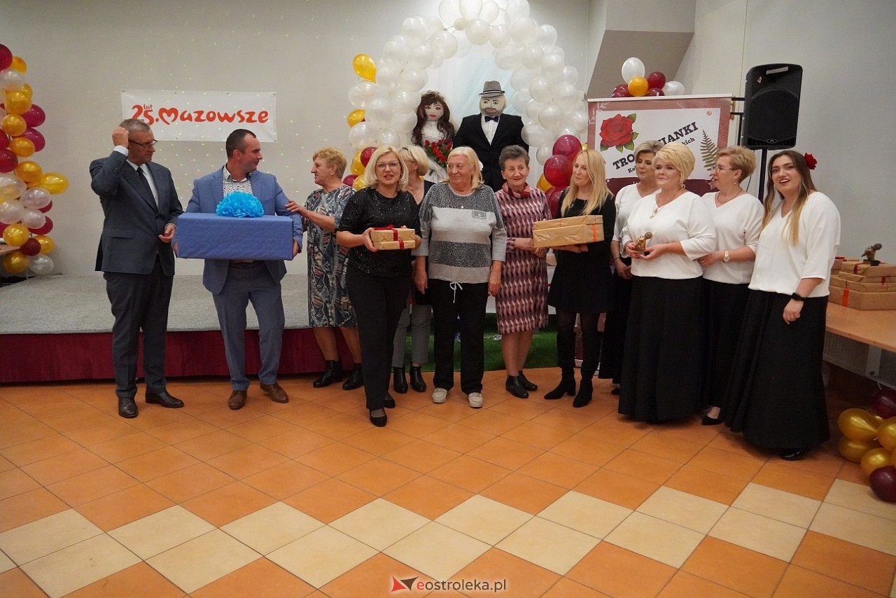 Spotkanie  kulturą malowane - kultywowanie zwyczajów i muzyki biesiadnej  [20.10.2024] - zdjęcie #22 - eOstroleka.pl