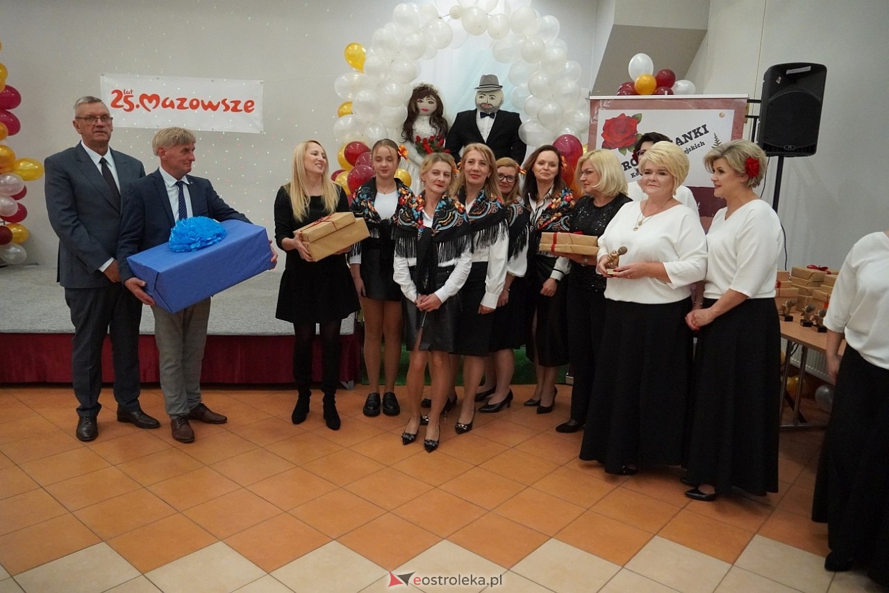 Spotkanie  kulturą malowane - kultywowanie zwyczajów i muzyki biesiadnej  [20.10.2024] - zdjęcie #13 - eOstroleka.pl