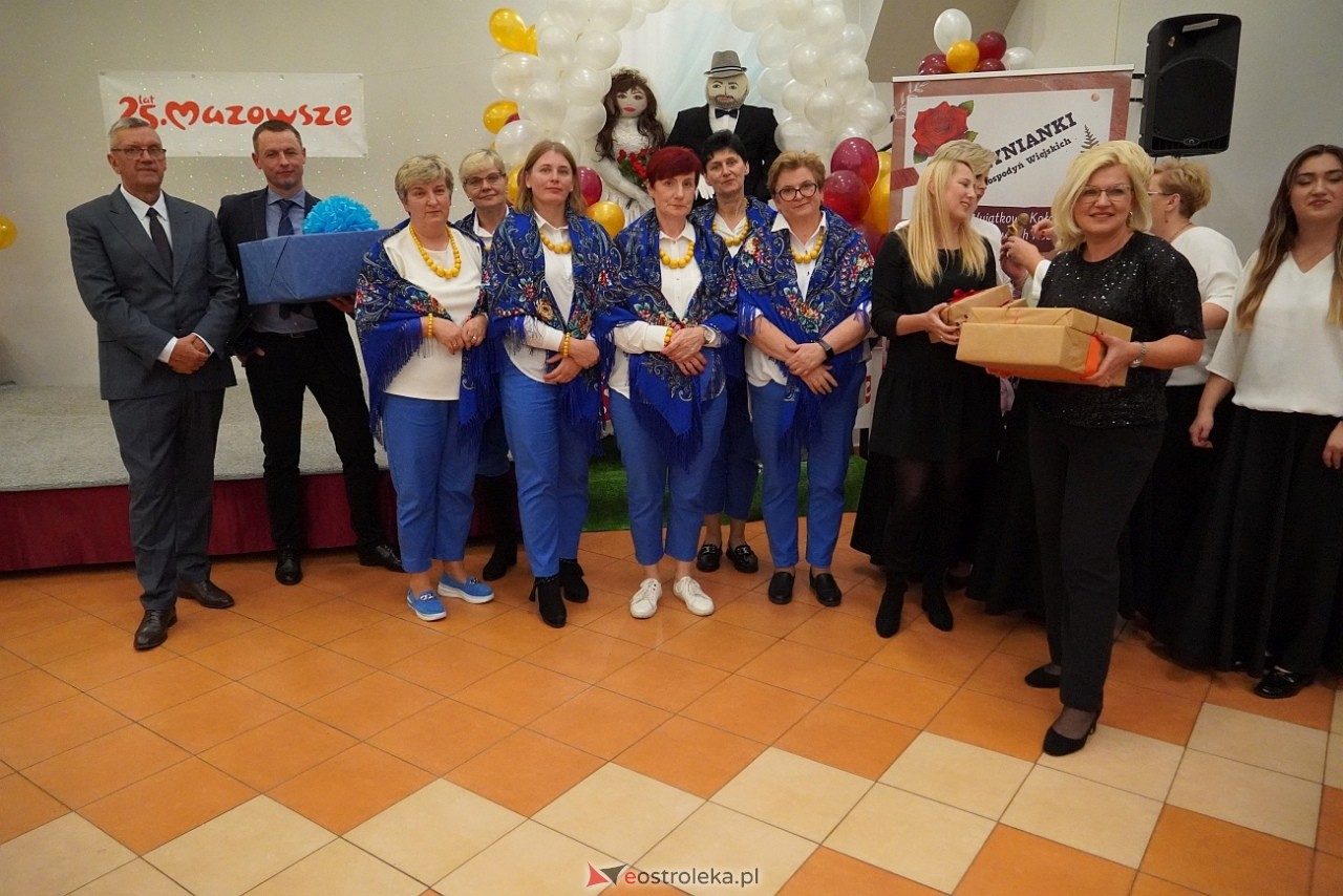 Spotkanie  kulturą malowane - kultywowanie zwyczajów i muzyki biesiadnej  [20.10.2024] - zdjęcie #10 - eOstroleka.pl