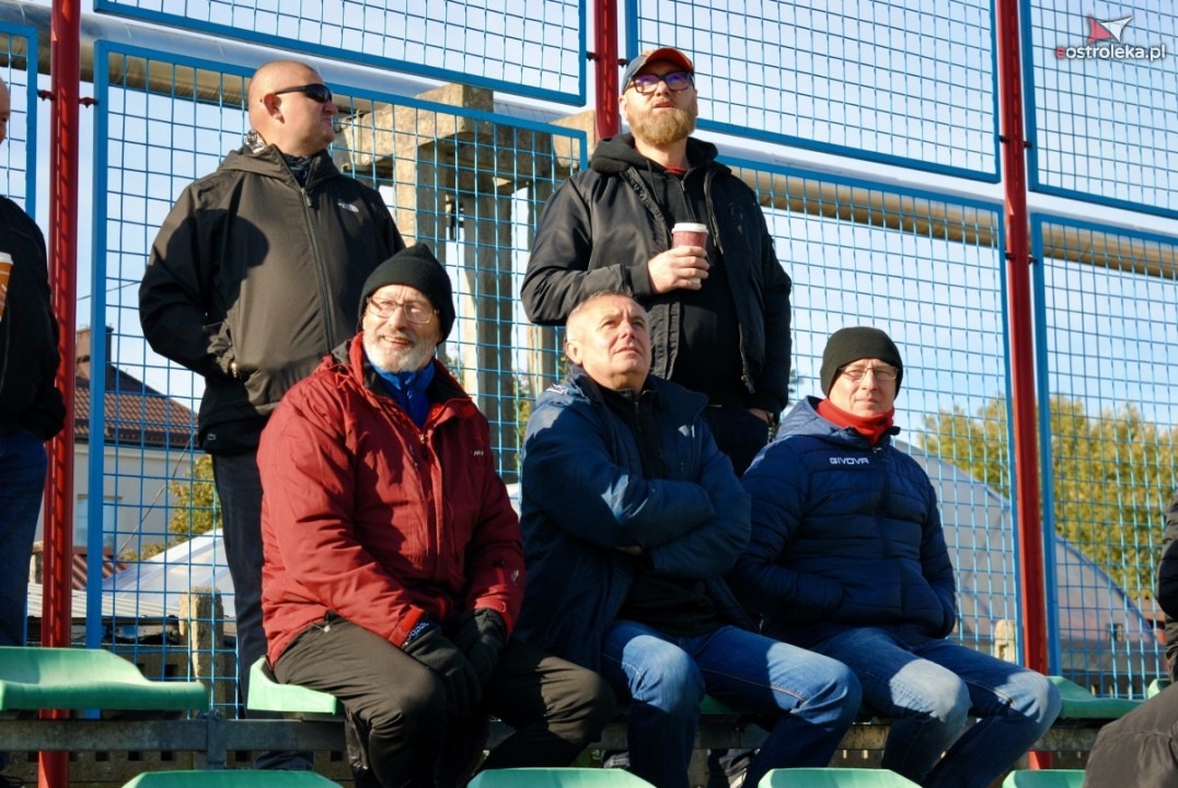 Narew II Ostrołęka - GKS Łyse 2:0 [20.10.2024] - zdjęcie #25 - eOstroleka.pl