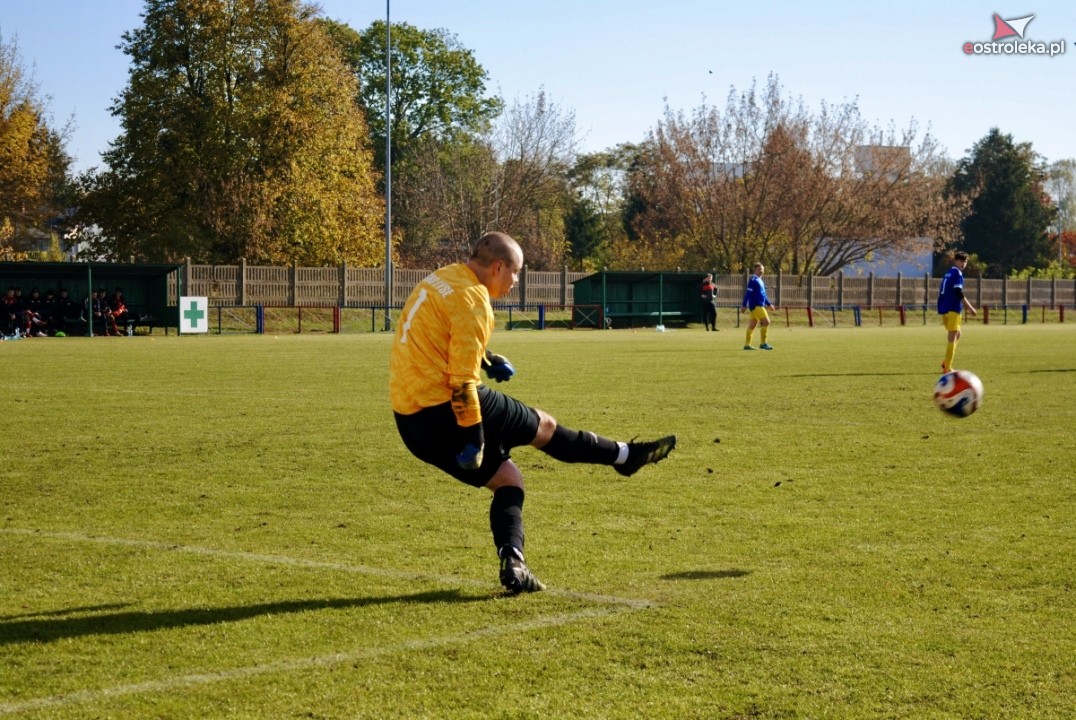Narew II Ostrołęka - GKS Łyse 2:0 [20.10.2024] - zdjęcie #18 - eOstroleka.pl