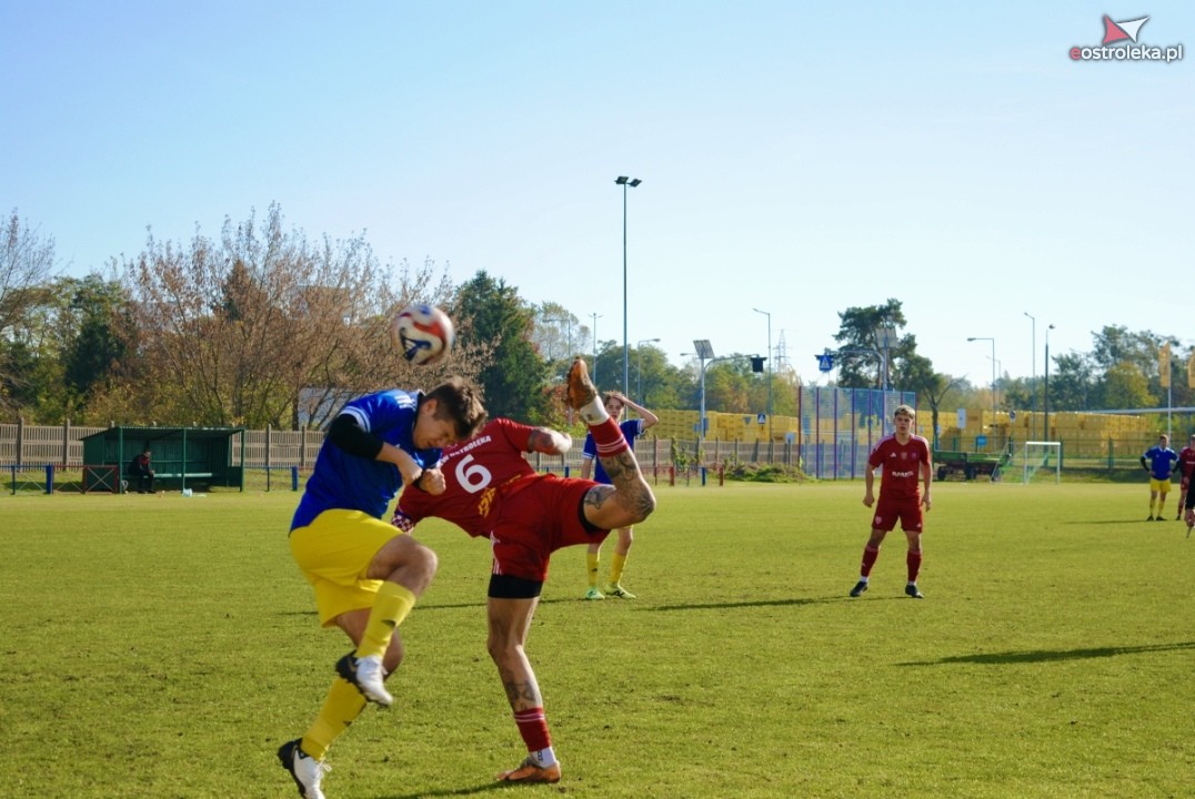 Narew II Ostrołęka - GKS Łyse 2:0 [20.10.2024] - zdjęcie #10 - eOstroleka.pl