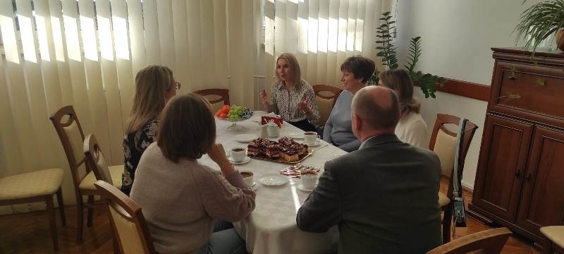 Delegacja Kijowskiego Narodowego Uniwersytetu Technologii i Projektowania w ZSZ NR 1 w Ostrołęce - zdjęcie #11 - eOstroleka.pl