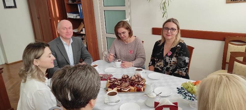 Delegacja Kijowskiego Narodowego Uniwersytetu Technologii i Projektowania w ZSZ NR 1 w Ostrołęce - zdjęcie #9 - eOstroleka.pl