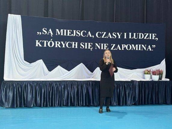 13. rocznica śmierci sierżanta Mariusza Deptuły [23.10.2024] - zdjęcie #6 - eOstroleka.pl