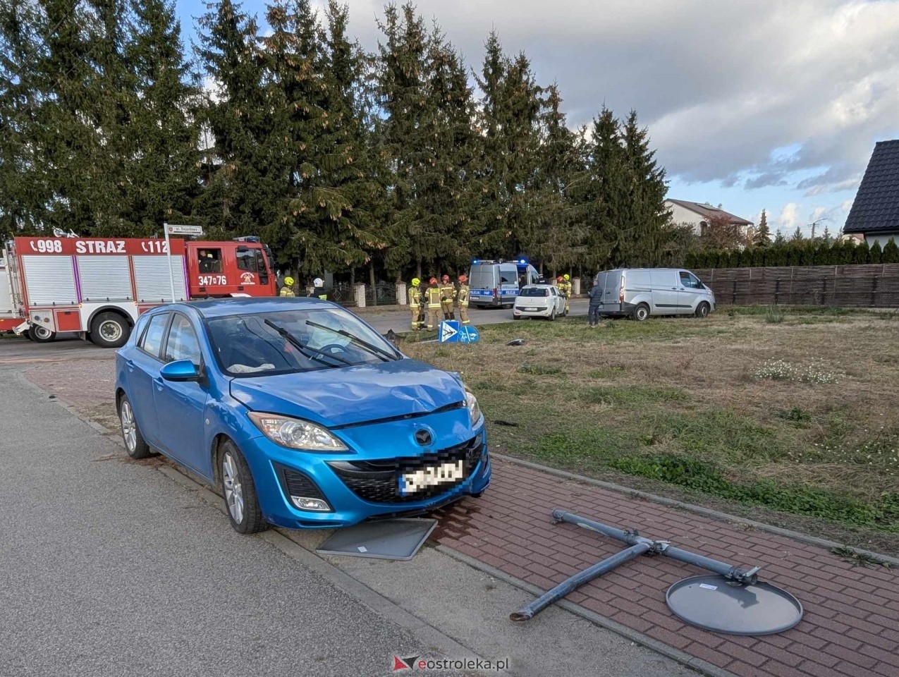 Wypadek w Olszewie-Borkach [23.10.2024] - zdjęcie #8 - eOstroleka.pl