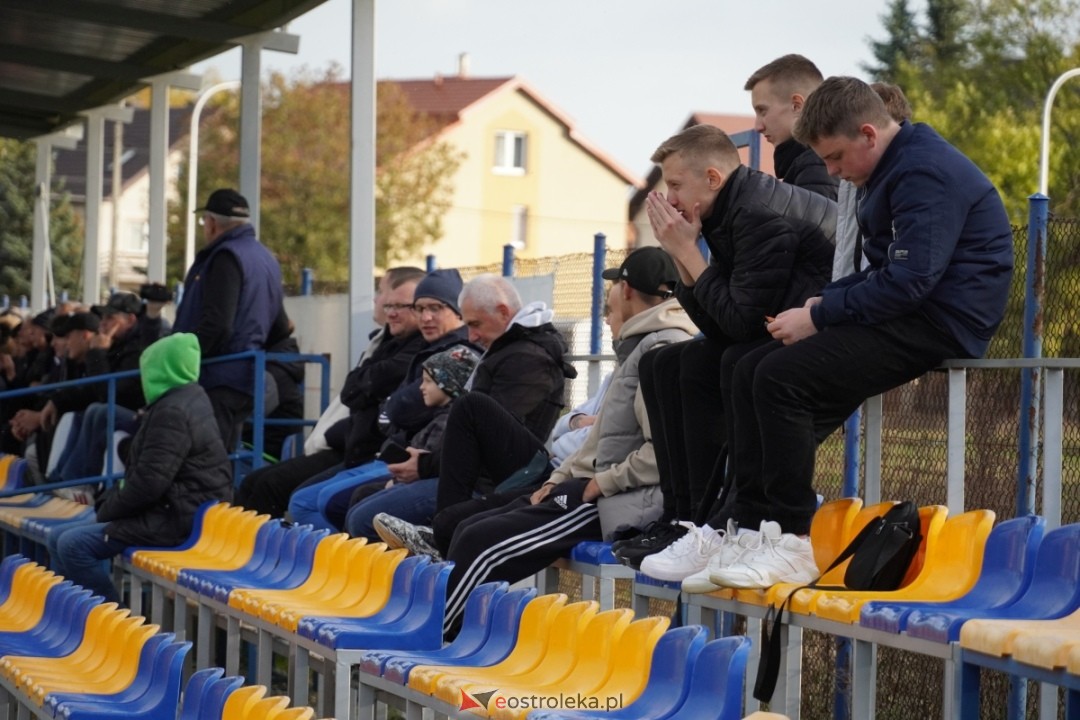 Finał Pucharu Polski KS CK Troszyn - Żbik Nasielsk [23.10.2024] - zdjęcie #155 - eOstroleka.pl