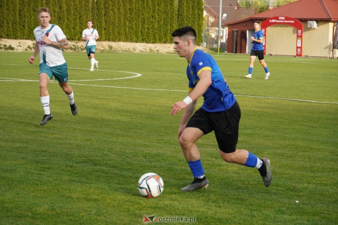 Finał Pucharu Polski KS CK Troszyn - Żbik Nasielsk [23.10.2024] - zdjęcie #147 - eOstroleka.pl