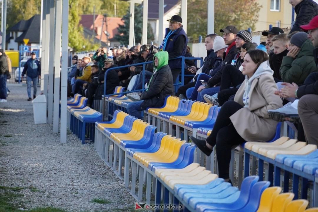 Finał Pucharu Polski KS CK Troszyn - Żbik Nasielsk [23.10.2024] - zdjęcie #138 - eOstroleka.pl