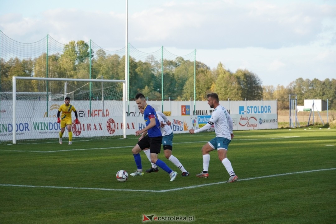 Finał Pucharu Polski KS CK Troszyn - Żbik Nasielsk [23.10.2024] - zdjęcie #136 - eOstroleka.pl