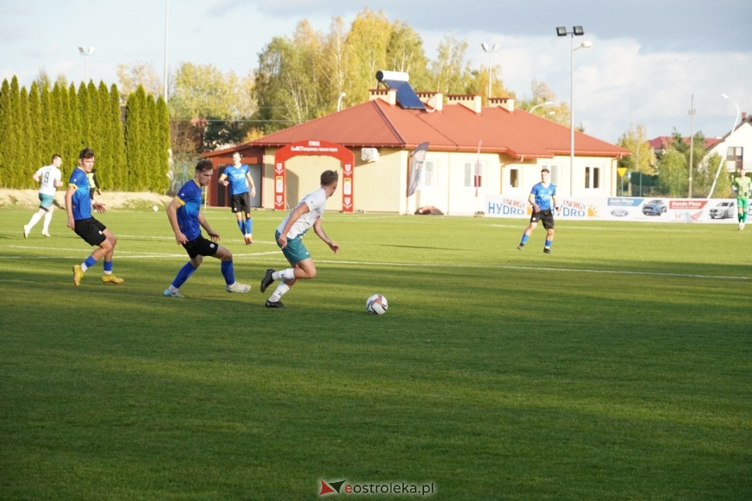 Finał Pucharu Polski KS CK Troszyn - Żbik Nasielsk [23.10.2024] - zdjęcie #133 - eOstroleka.pl