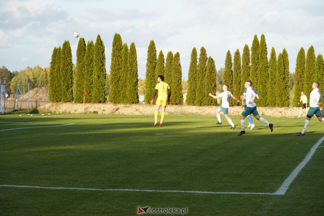 Finał Pucharu Polski KS CK Troszyn - Żbik Nasielsk [23.10.2024] - zdjęcie #132 - eOstroleka.pl