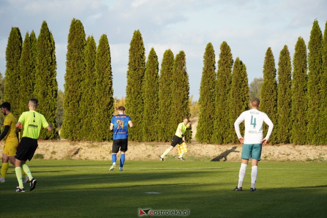 Finał Pucharu Polski KS CK Troszyn - Żbik Nasielsk [23.10.2024] - zdjęcie #131 - eOstroleka.pl