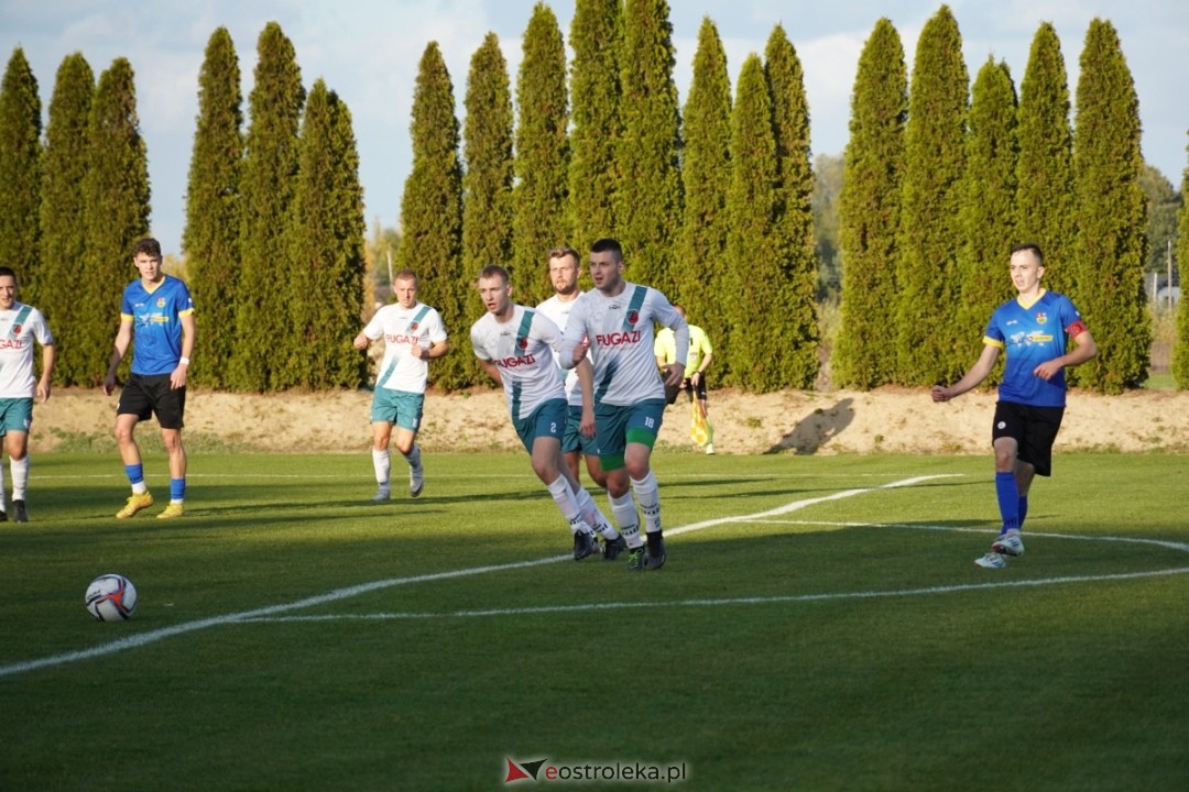 Finał Pucharu Polski KS CK Troszyn - Żbik Nasielsk [23.10.2024] - zdjęcie #127 - eOstroleka.pl