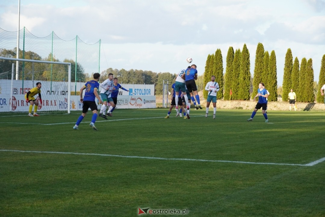 Finał Pucharu Polski KS CK Troszyn - Żbik Nasielsk [23.10.2024] - zdjęcie #121 - eOstroleka.pl