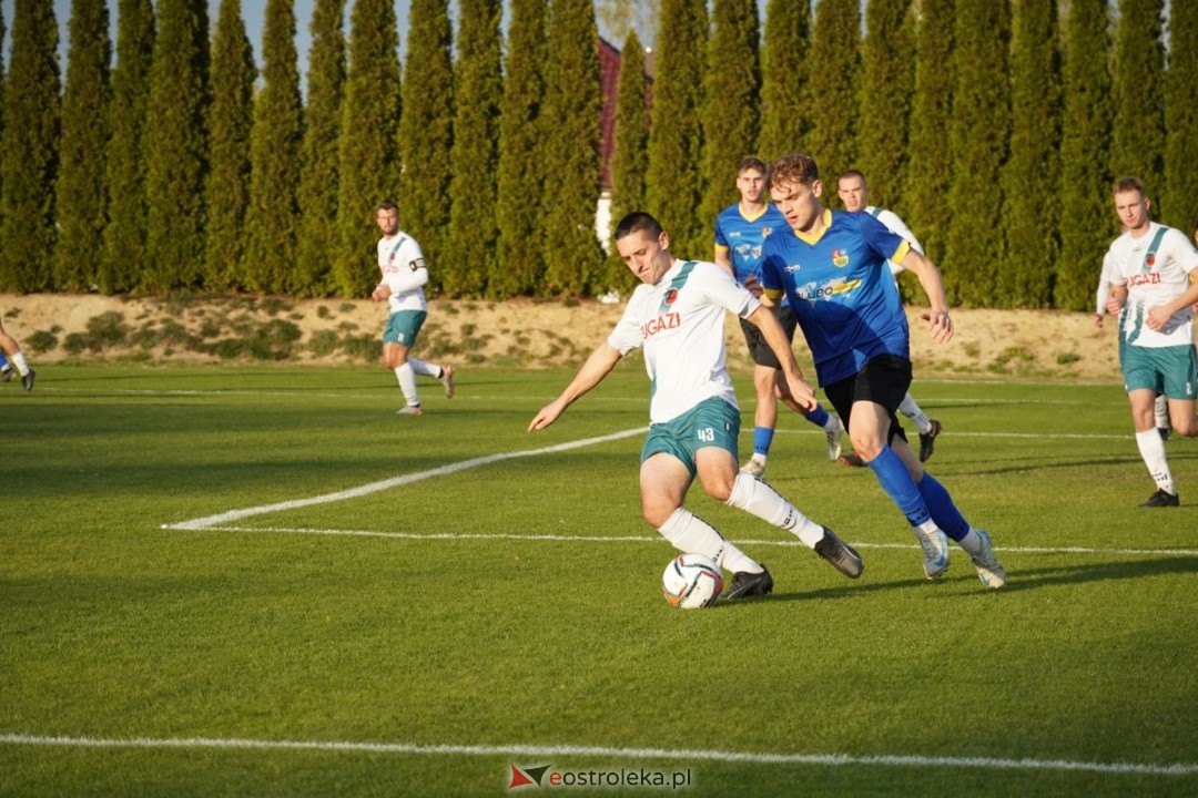 Finał Pucharu Polski KS CK Troszyn - Żbik Nasielsk [23.10.2024] - zdjęcie #99 - eOstroleka.pl