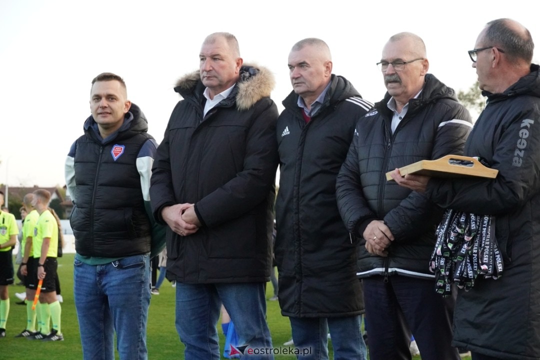 Finał Pucharu Polski KS CK Troszyn - Żbik Nasielsk [23.10.2024] - zdjęcie #73 - eOstroleka.pl