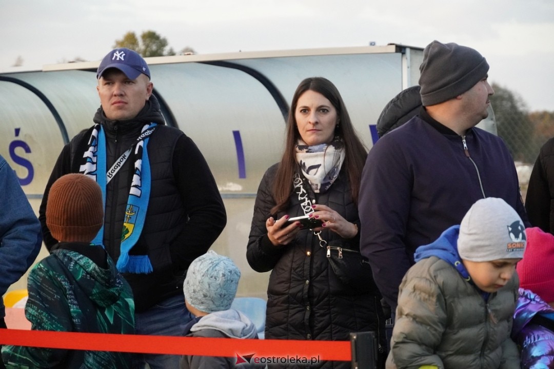 Finał Pucharu Polski KS CK Troszyn - Żbik Nasielsk [23.10.2024] - zdjęcie #62 - eOstroleka.pl