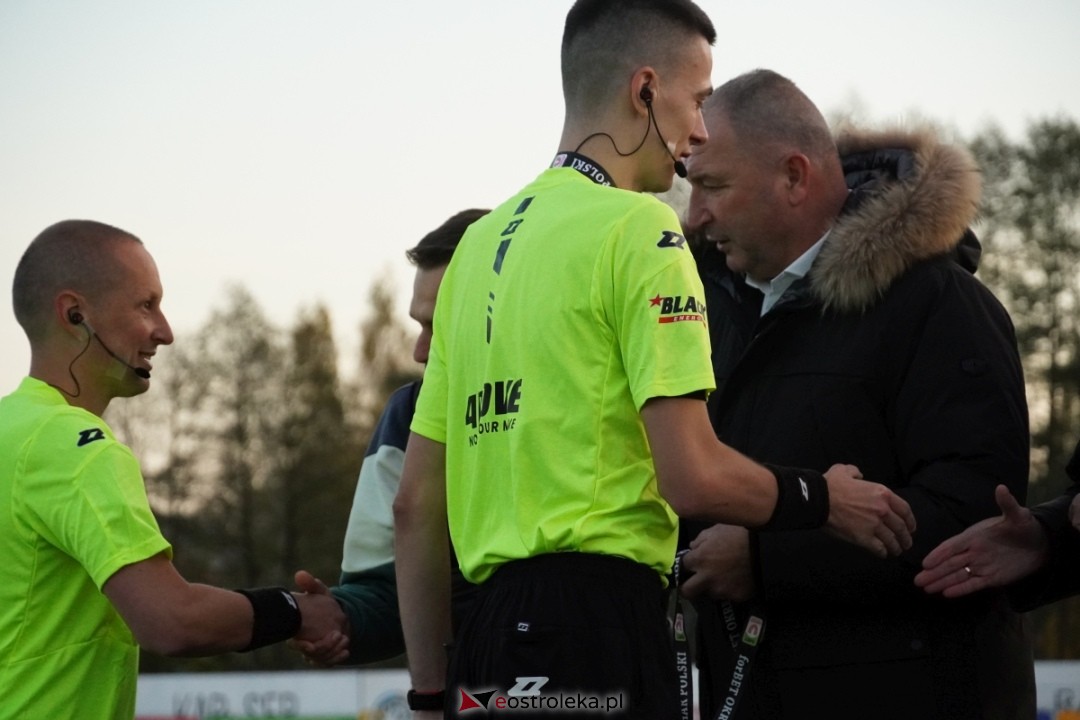 Finał Pucharu Polski KS CK Troszyn - Żbik Nasielsk [23.10.2024] - zdjęcie #54 - eOstroleka.pl