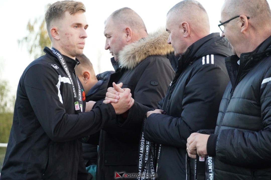 Finał Pucharu Polski KS CK Troszyn - Żbik Nasielsk [23.10.2024] - zdjęcie #46 - eOstroleka.pl