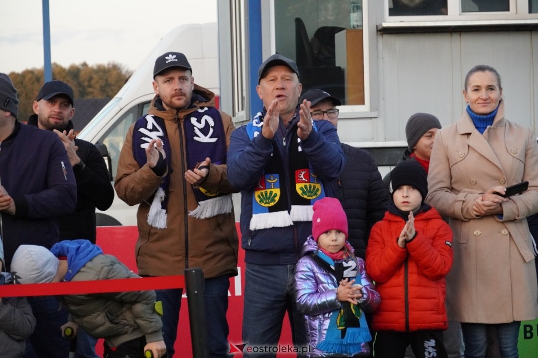 Finał Pucharu Polski KS CK Troszyn - Żbik Nasielsk [23.10.2024] - zdjęcie #33 - eOstroleka.pl