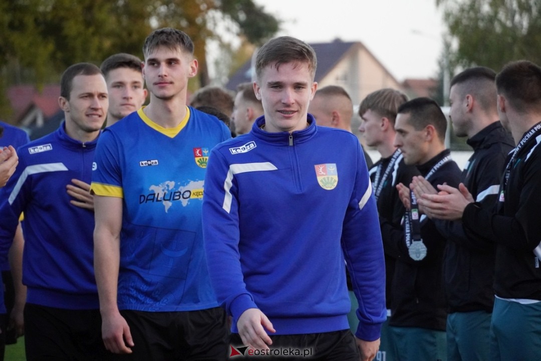 Finał Pucharu Polski KS CK Troszyn - Żbik Nasielsk [23.10.2024] - zdjęcie #30 - eOstroleka.pl