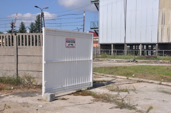 Ćwiczenia przeciwpożarowe w ostrołęckich zakładach mięsnych  (17 VIII 2011) - zdjęcie #14 - eOstroleka.pl