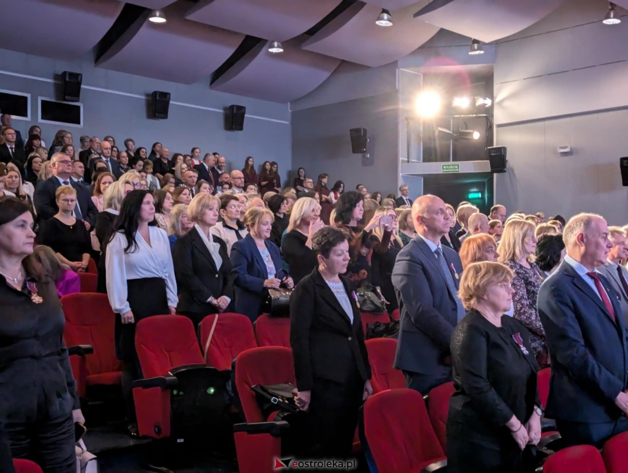Gala wręczenia nagród - Dzień Nauczyciela 2024 [24.10.2024] - zdjęcie #112 - eOstroleka.pl