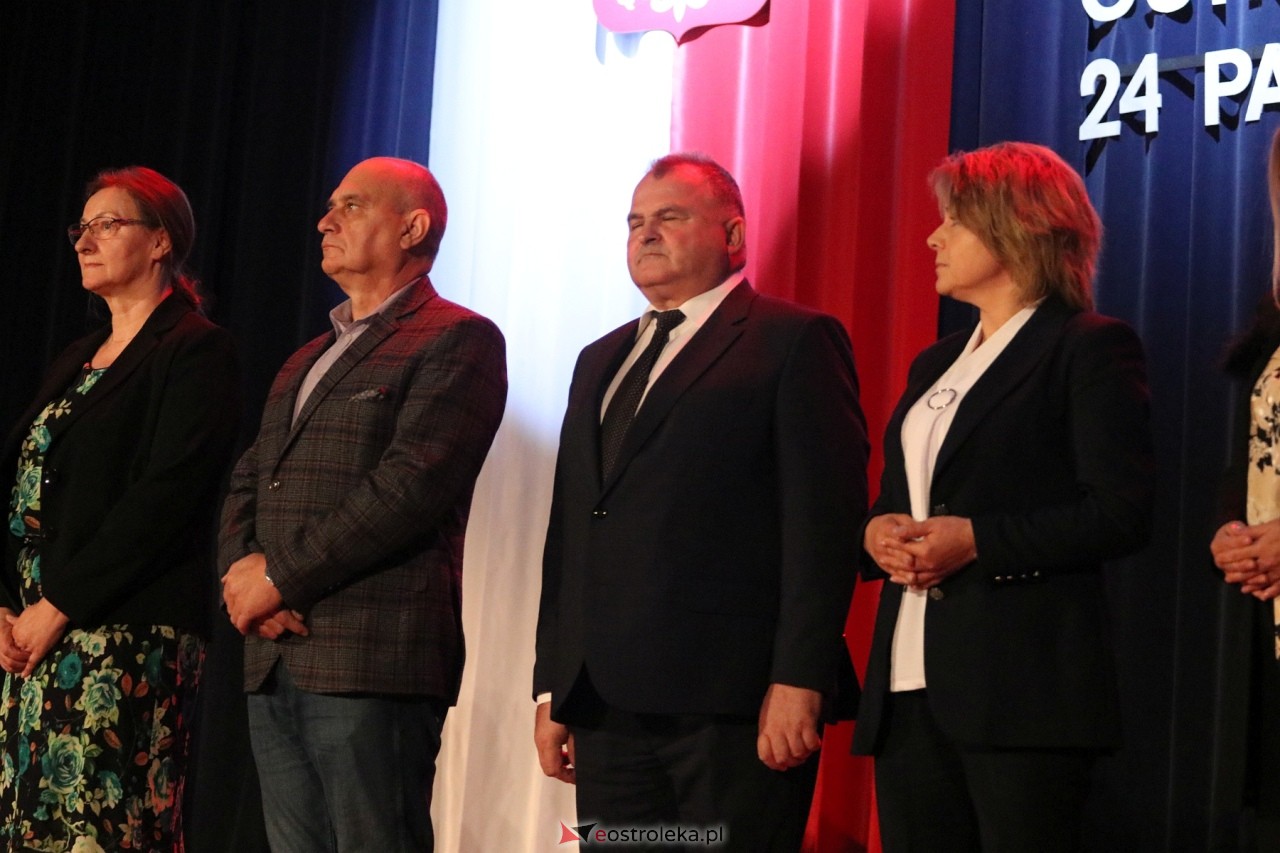Gala wręczenia nagród - Dzień Nauczyciela 2024 [24.10.2024] - zdjęcie #24 - eOstroleka.pl