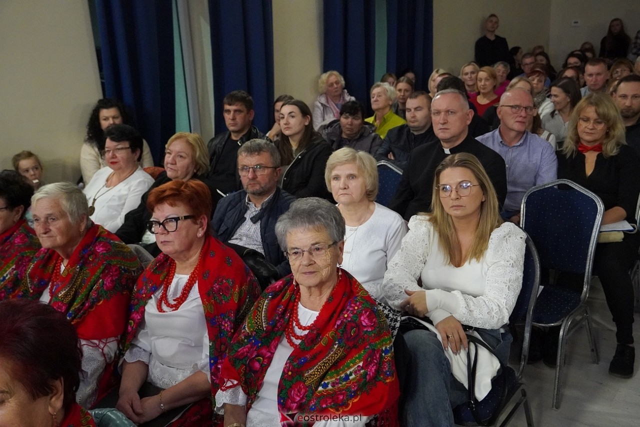Koncert Charytatywny w Goworowie W dobrych ludziach wiele serc bije [25.10.2024] - zdjęcie #60 - eOstroleka.pl