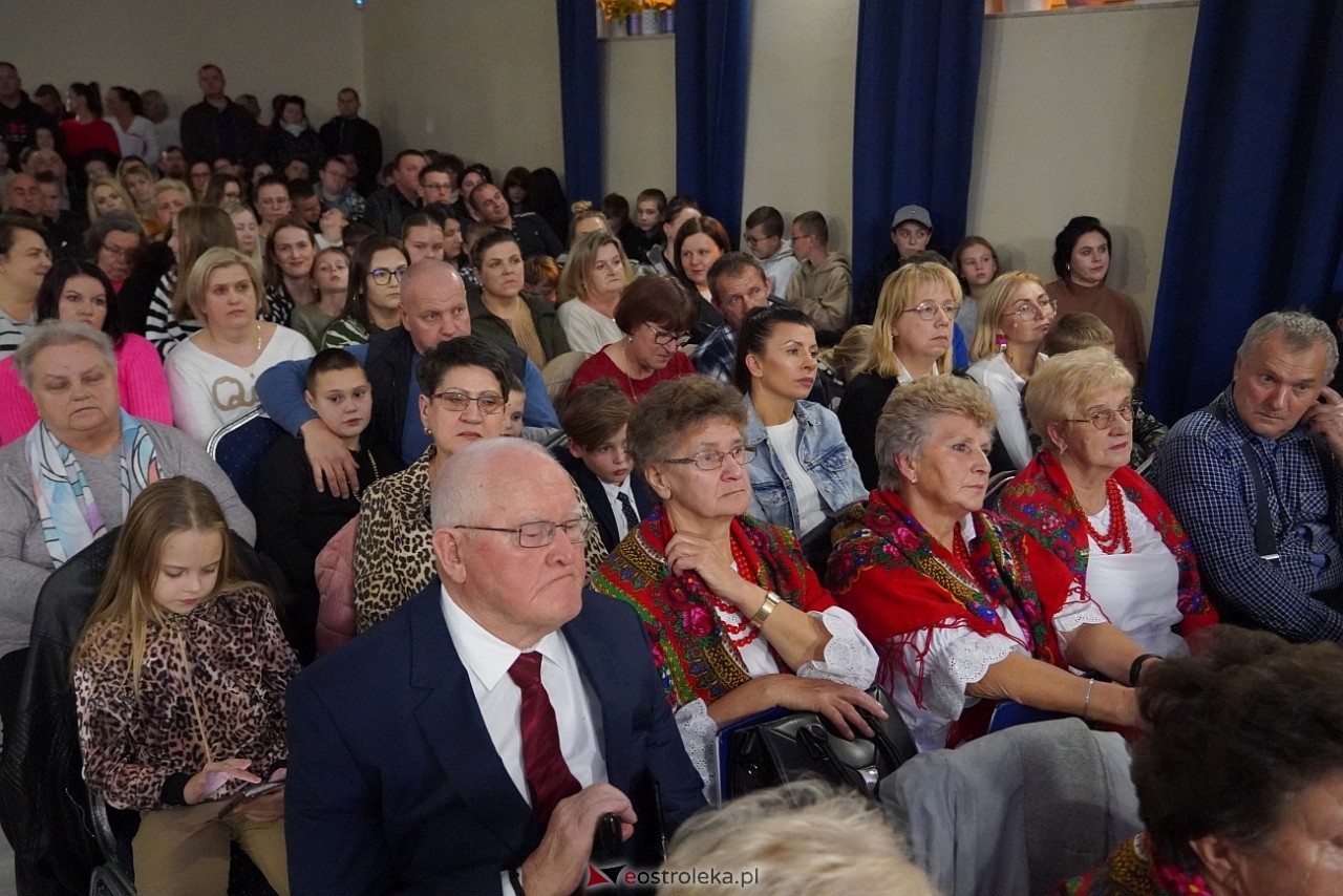 Koncert Charytatywny w Goworowie W dobrych ludziach wiele serc bije [25.10.2024] - zdjęcie #58 - eOstroleka.pl
