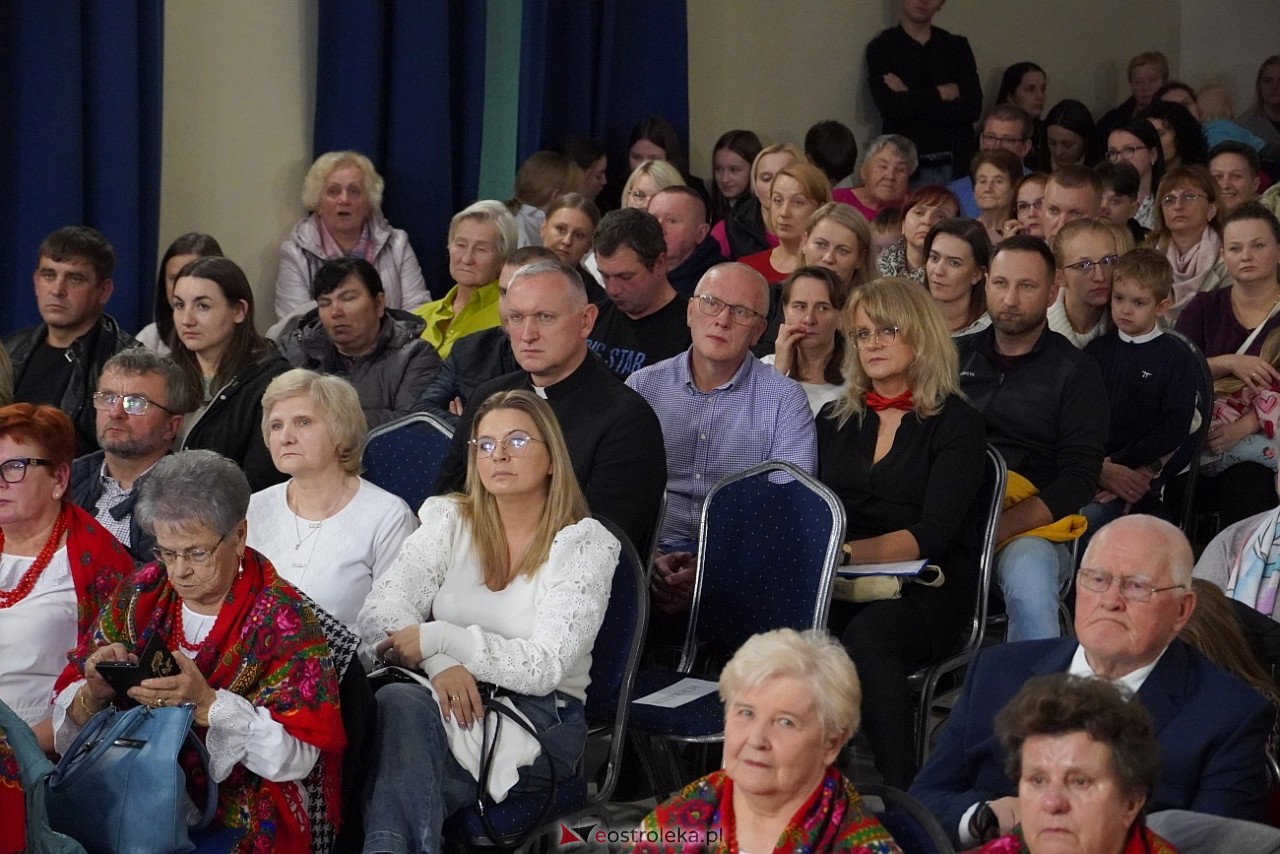 Koncert Charytatywny w Goworowie W dobrych ludziach wiele serc bije [25.10.2024] - zdjęcie #45 - eOstroleka.pl