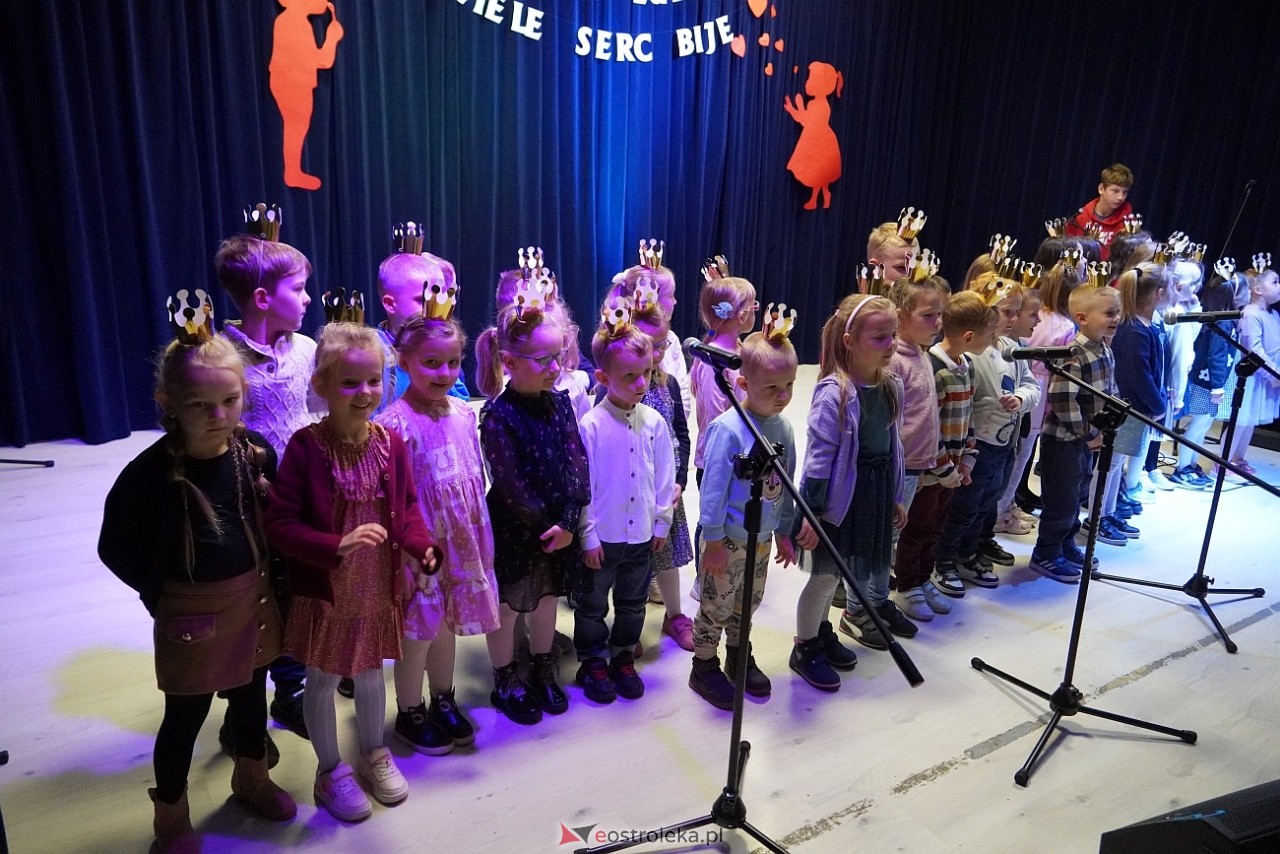 Koncert Charytatywny w Goworowie W dobrych ludziach wiele serc bije [25.10.2024] - zdjęcie #20 - eOstroleka.pl